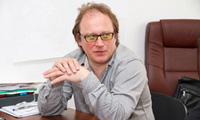 Андрей Колесников